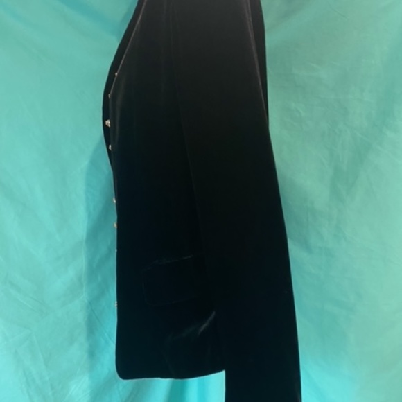 Velvet Jacket - Picture 8 of 11